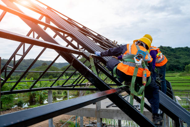 Best Roof Repair Services  in Lindsay, CA